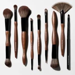 Conceal & Detail Brush Pinceau Teint 11