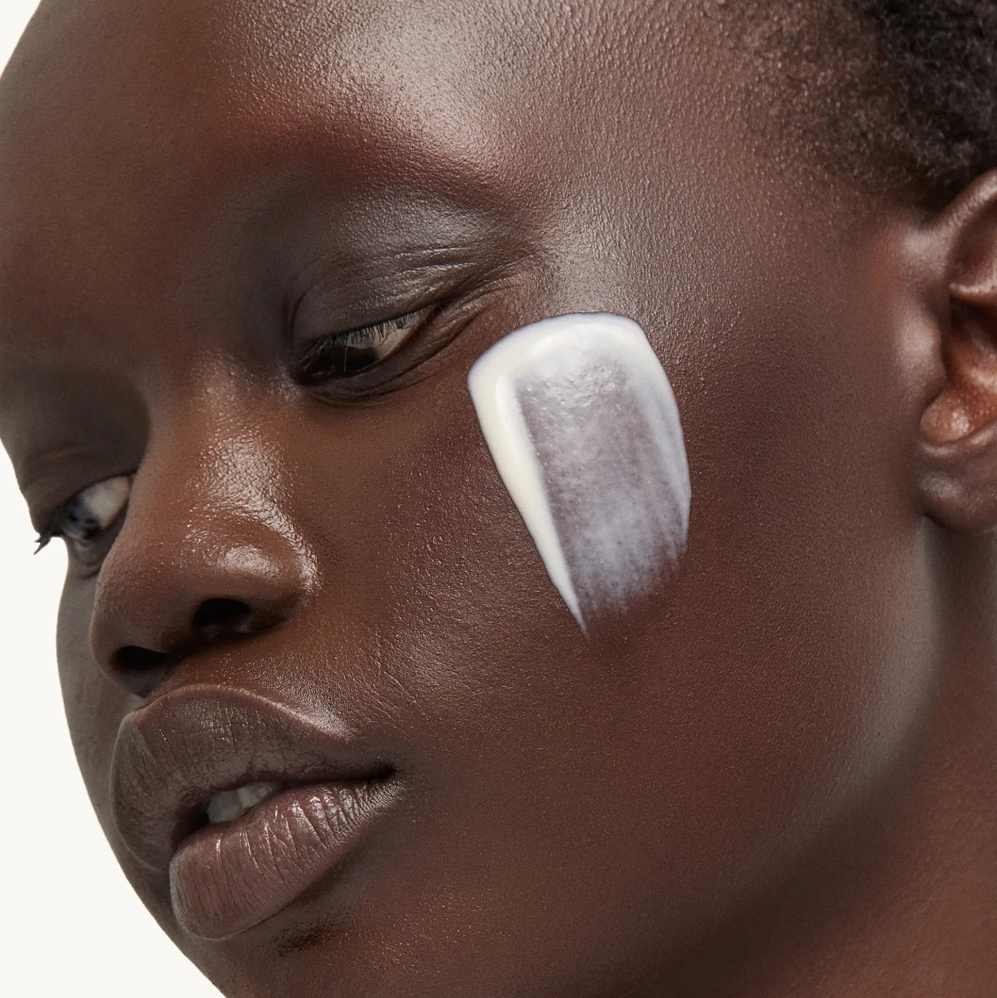 Dark Spot Exfoliating Sleep Milk Sérum Exfoliant de Nuit