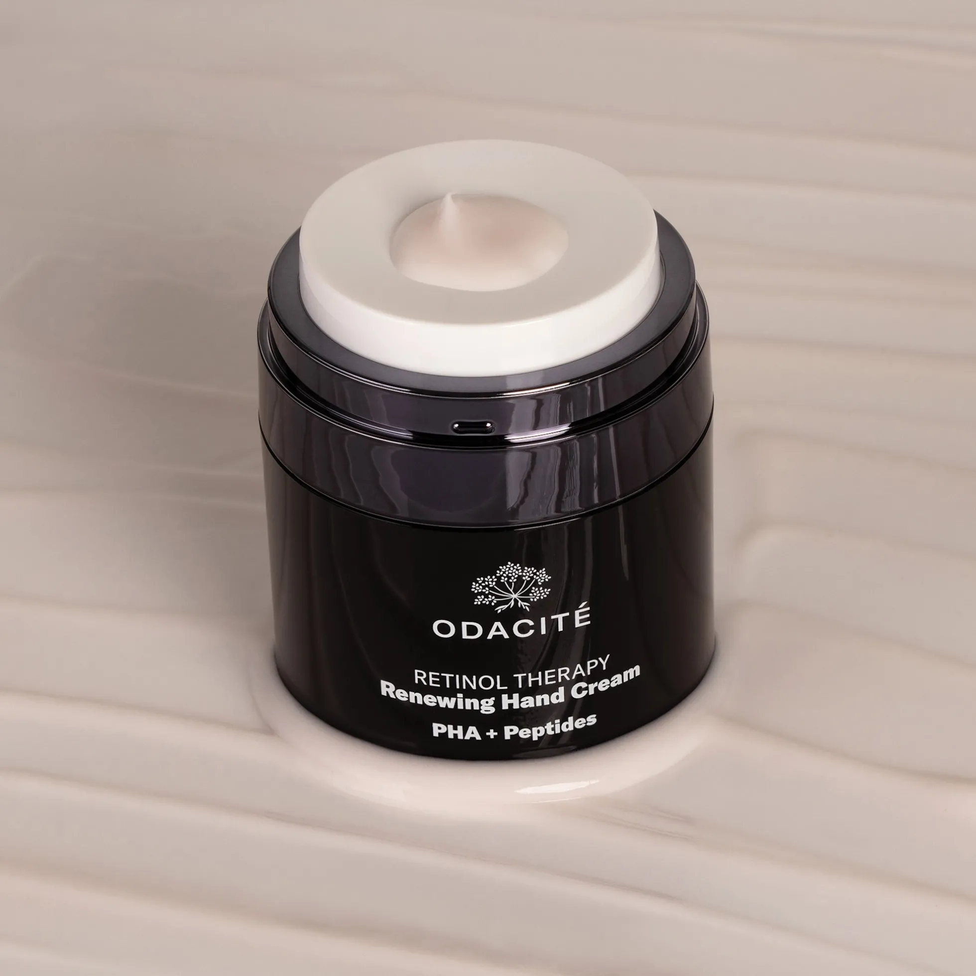 Retinol Therapy Renewing Hand Cream Crème Main Revitalisante