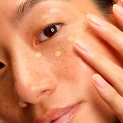 Soin Yeux Correcteur Éclat
