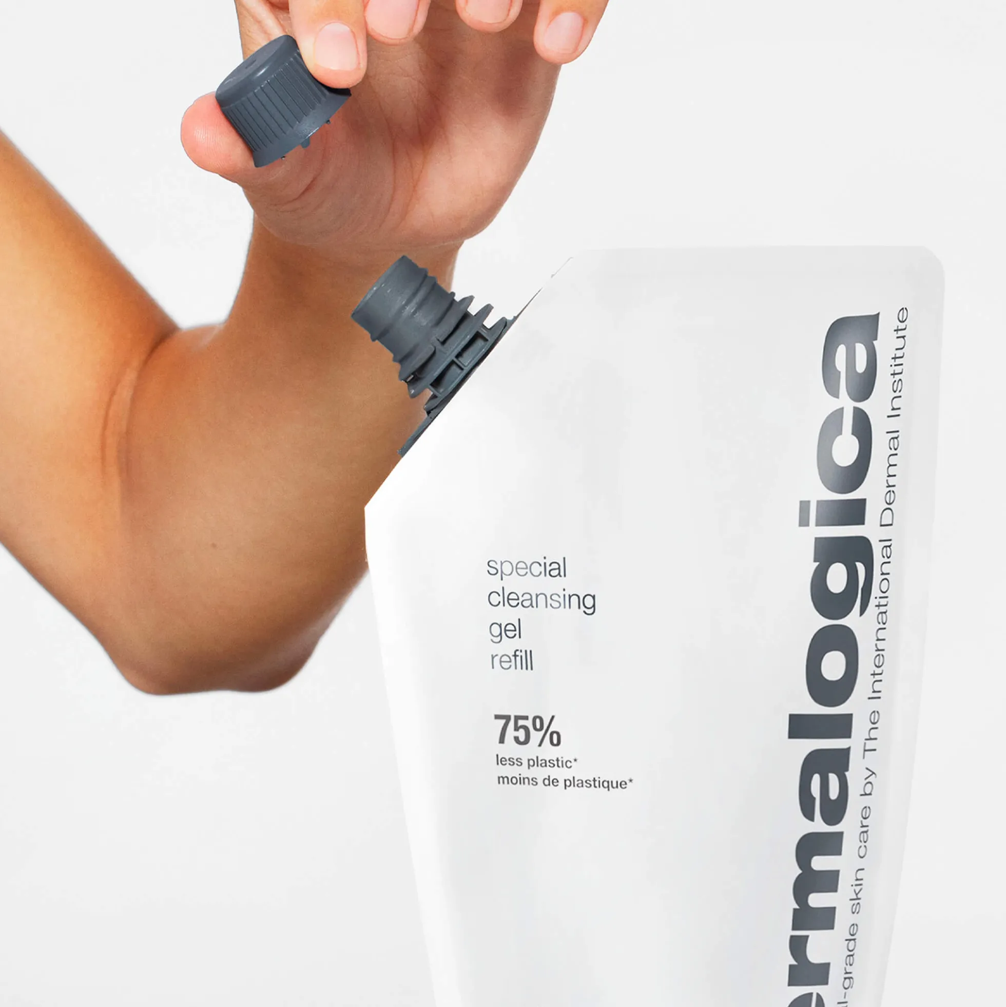 Special Cleansing Gel Nettoyant Moussant