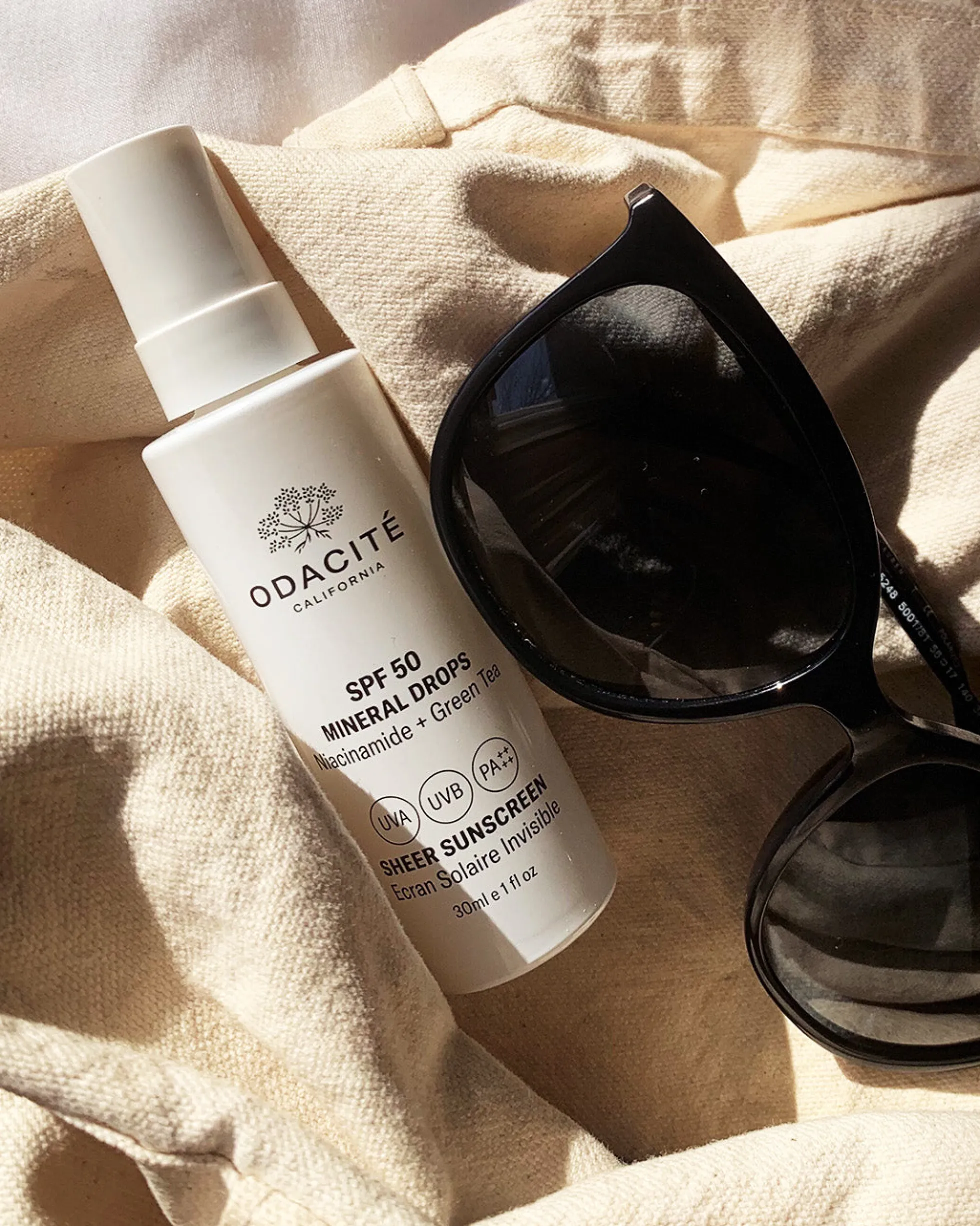 SPF50 Mineral Drops Niacinamide + Green Tea Écran Solaire