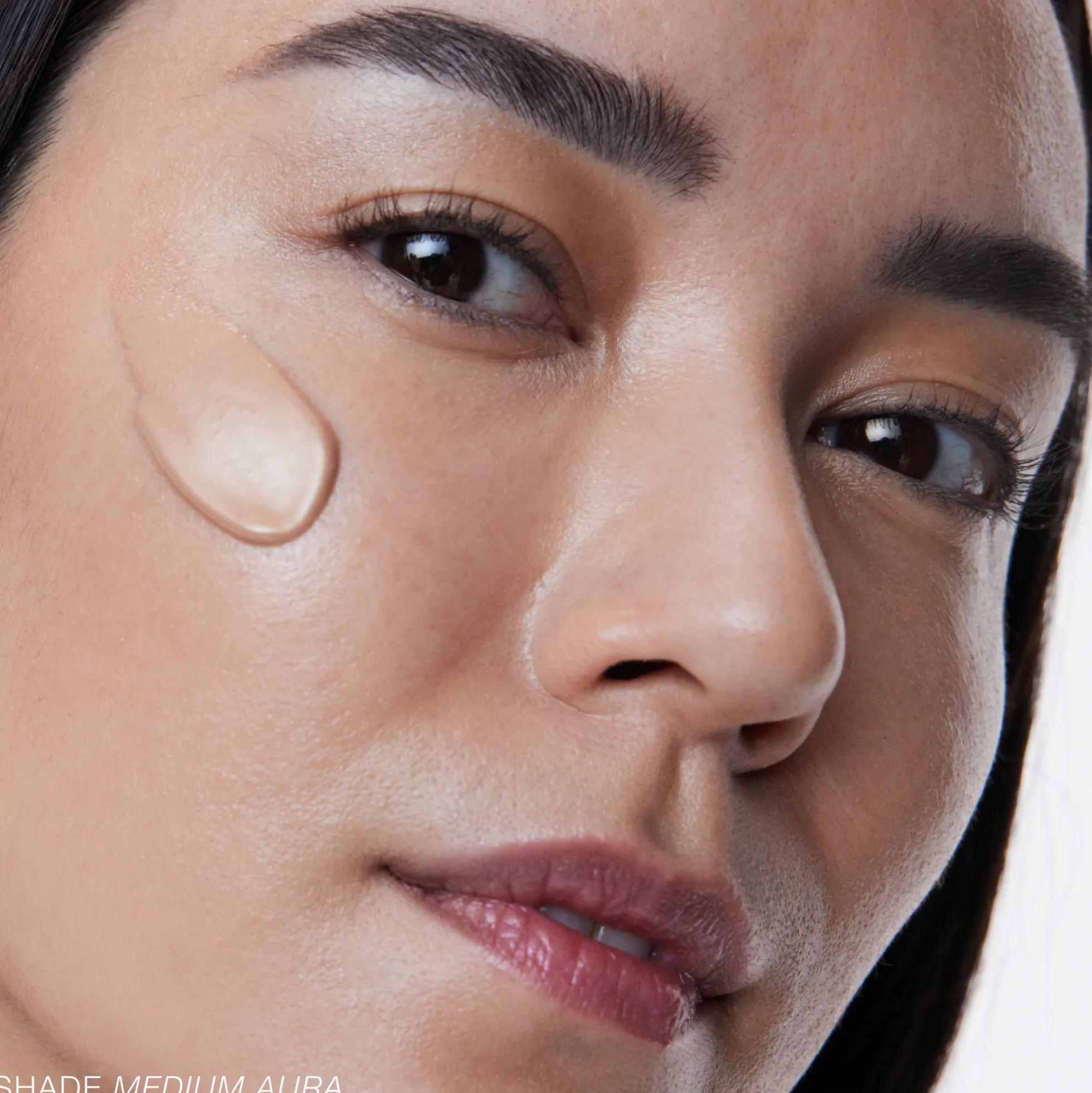 SuperNatural Radiance Tinted Serum SPF 30 Sérum Teinté