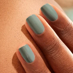 Vernis Green